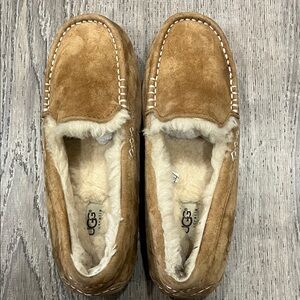 UGG Women's Brown Suede Flats